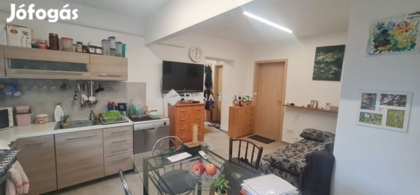 Monori 63 nm-es ház eladó