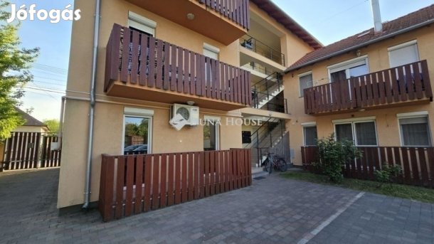 Monori 82 nm-es lakás eladó