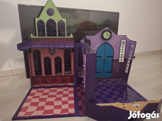 Monster High School (iskola/babaház)