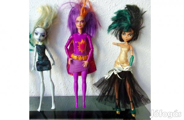 Monster High baba és egyéb babák Barbie Minerva Újpest központ közelé