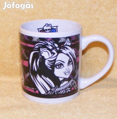 Monster High porcelán bögre