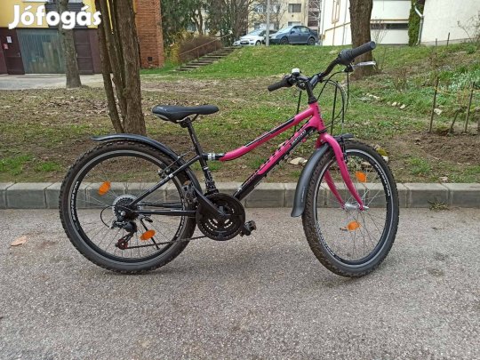 Montana 24" lány kerékpár, Shimano felszereltség, 18 sebesség