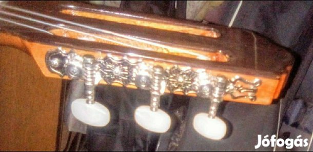 Montoya Artesania Sevilla mester gitár fantasztikus állapotban 