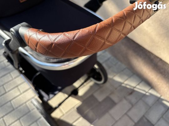 Moon Rocca újszülött babakocsi