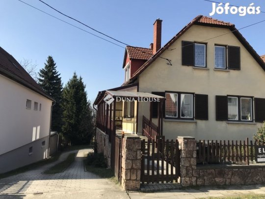 Móri 150 nm-es ház eladó