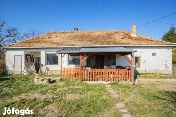 Mórichida - 2 szobás ház eladó