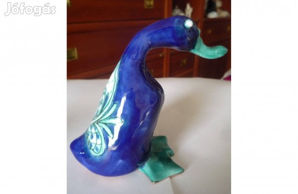 Morvay Zsuzsa keramikus kacsa dísztárgy