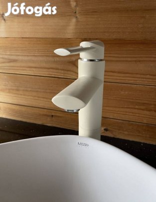 Mosdó csapteleppel (2db)