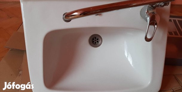Mosdókagyló csapteleppel eladó
