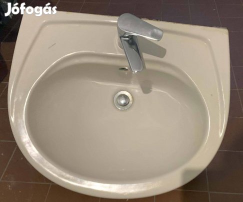 Mosdókagyló és csaptelep