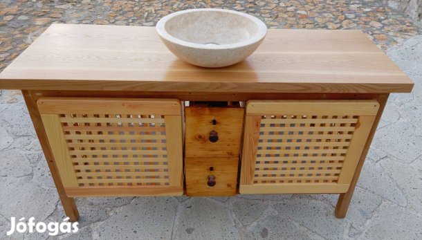 Mosdópult tömör fából márvány mosdóval