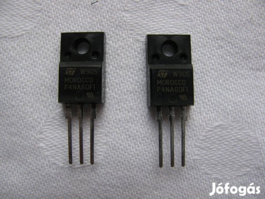 Mosfet tranzisztor P4NA60FI