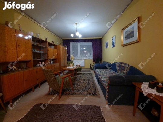 Mosonmagyaróvári 53 nm-es lakás eladó
