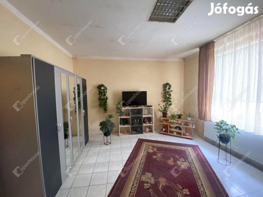 Mosonmagyaróváron családi ház eladó