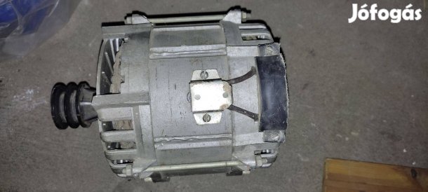 Motor 2900ford/ perc és 425 ford/perc eladó