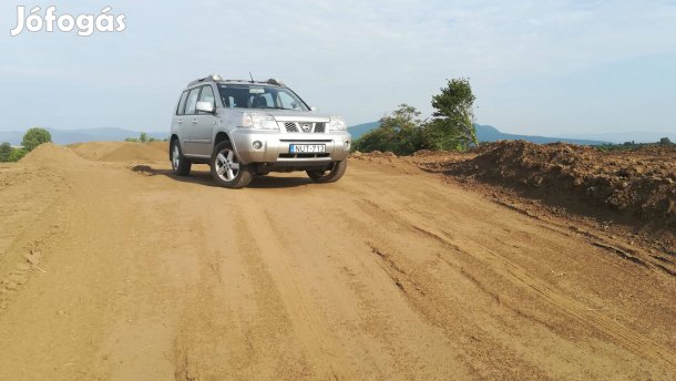Motorhibás Nissan X-Trail T30 2.5 Benzin