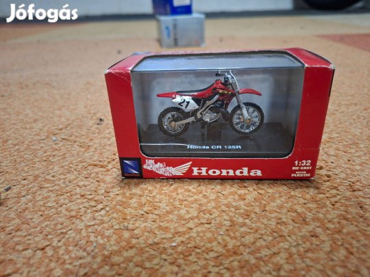 Motorkerékpár makett