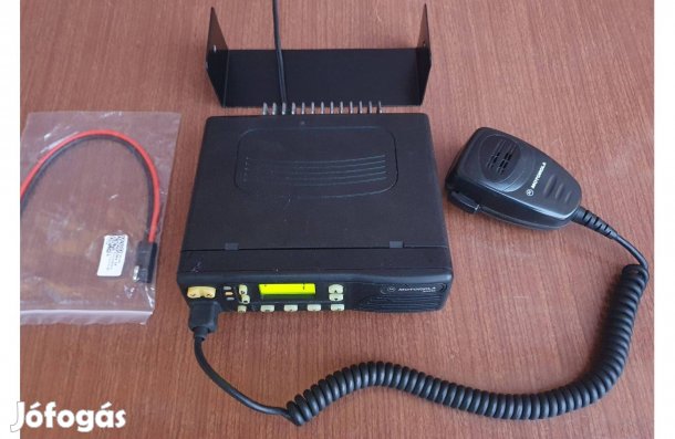 Motorola GM950 UHF URH rádió PMR