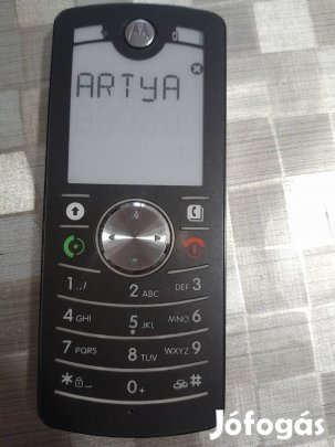 Motorola nyomógombos mobiltelefon 