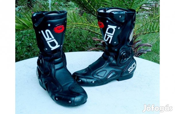 Motoros Csizma, 43-as Sidi