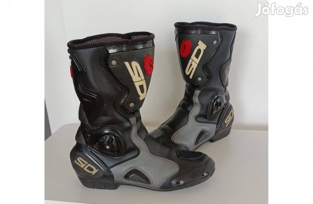 Motoros Csizma, 44-es Sidi