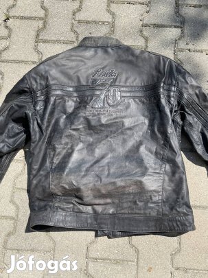 Motoros bőrkabát