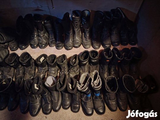 Motoros cipő csizma egyben