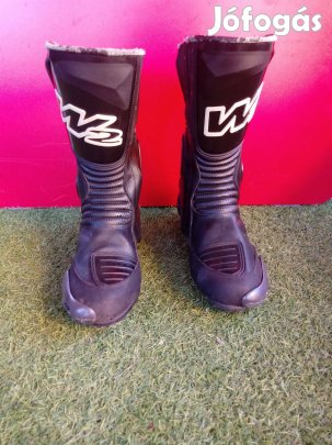 Motoros csizma 41-es