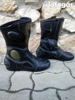 Motoros csizma 45-ös