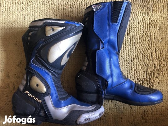 Motoros csizma,Forma