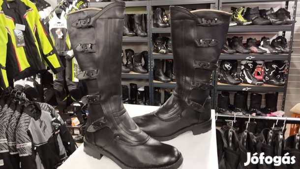 Motoros csizma - Egyedi megjelenés!!!