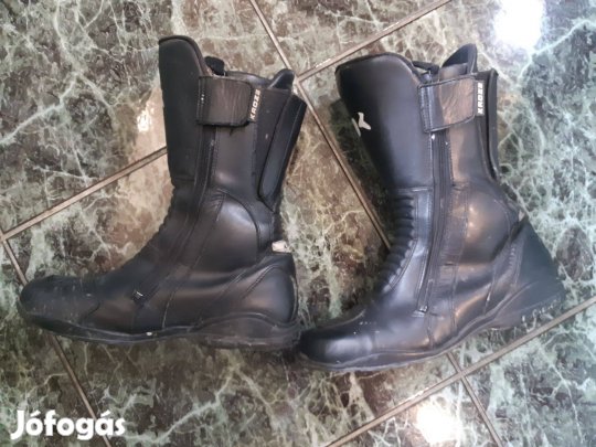 Motoros csizmák. 46-os méret