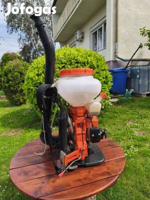 Motoros permetetzőgép