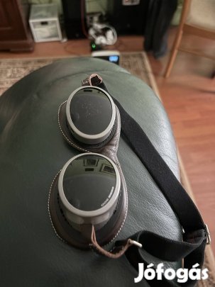 Motoros szemüveg eladó!