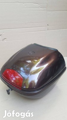 Motoros tárolódoboz hátsó csomagtartóra