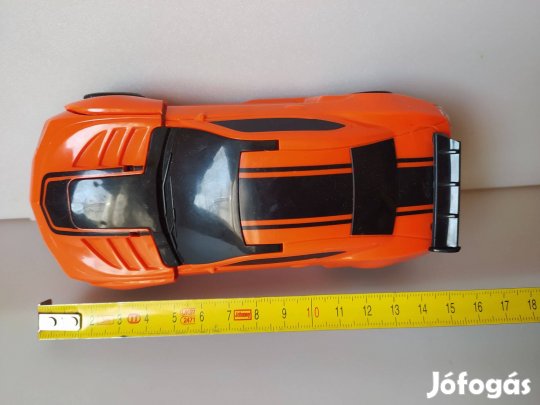 Motoros-világító robottá alakuló játék autó ajándék elemekkel