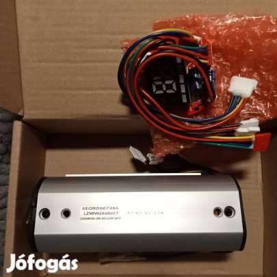Motorvezérlő 36V 17A Robogóhoz Rollerhez Kijelzővel