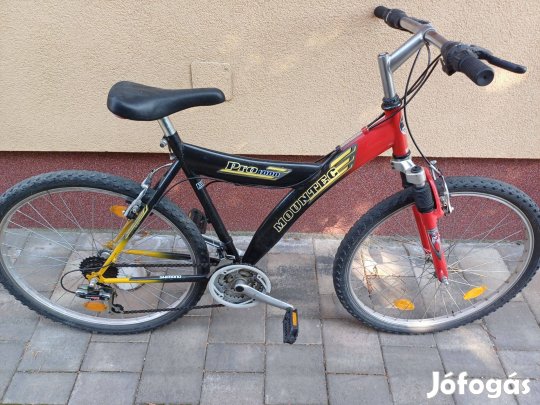 Mountec 26-os kerékpár eladó,posta 5000ft