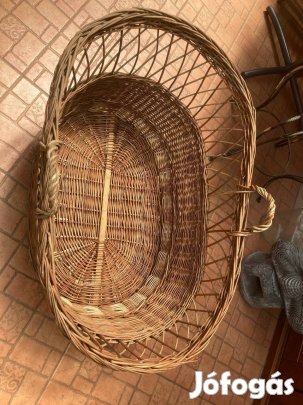 Mózeskosár 2 db