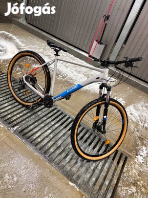 Mtb Cube kerékpár