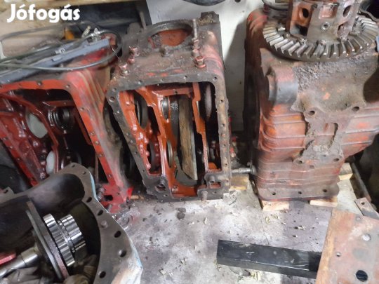 Mtz 80/82/820as eredeti hátsóhídház jó állapotban eladó Zala megye