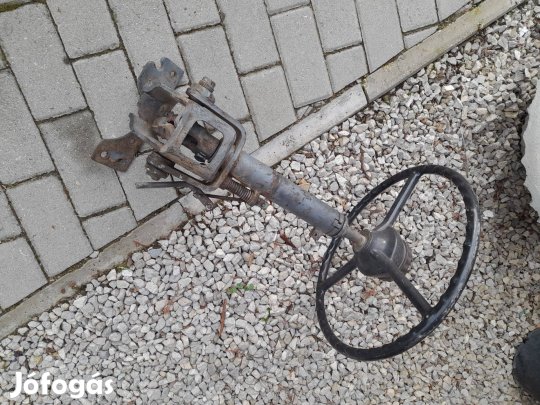 Mtz nagyfülkés dönthető kormány 50esbe is beépíthető