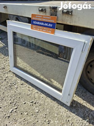 Műanyag ablak 106×75