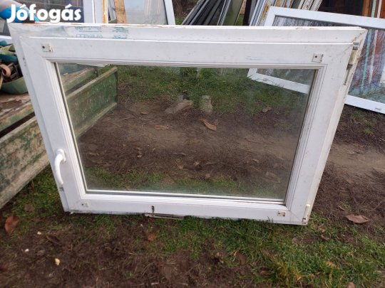 Műanyag ablak 115 cm x 85 cm