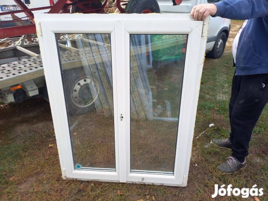 Műanyag ablak ok 107 cm x 134 cm