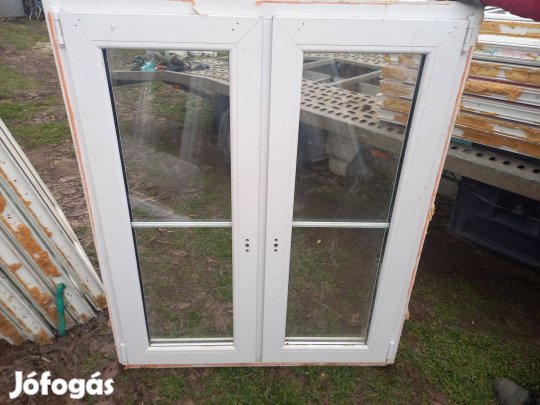 Műanyag ablak ok 110 cm x 135 cm