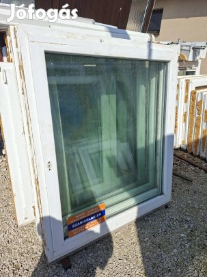 Műanyag ablakok 121×138