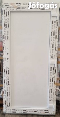 Műanyag bejárati ajtó 95 x 191 cm