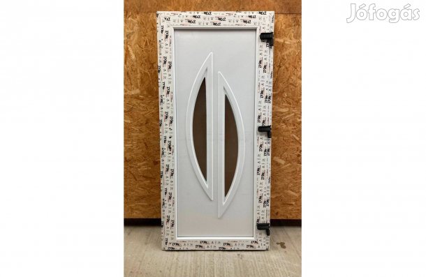 Műanyag bejárati ajtó 98x208-ös méretben "DM CAT"