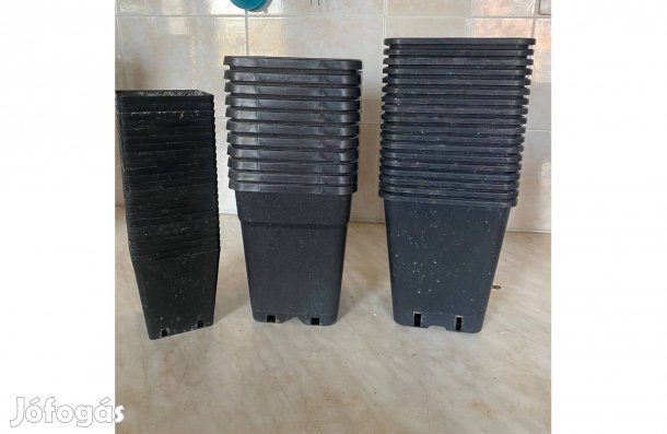 Műanyag cserepek eladók